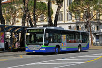 Mercedes Citaro 317, von TPL, auf der Linie 4 fährt Richtung Canobbio. Die Aufnahme stammt vom 29.03.2016.