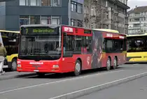 MAN Lions City 149, mit einer Werbung für den FC Thun, fährt auf der Linie 3 zur Endstation am Bahnhof Thun. Die Aufnahme stammt vom 30.03.2016.
