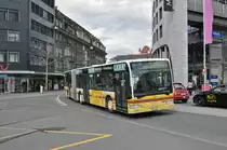 Mercedes Citaro 109, auf der Linie 21, fährt zur Haltestelle beim Bahnhof Thun. Die Aufnahme stammt vom 30.03.2016.