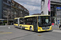 MAN Lions City 144, auf der Linie 5, fährt zur Haltestelle beim Bahnhof Thun. Die Aufnahme stammt vom 30.03.2016.