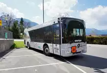 Ein Mercedes – Kutsenits Hydra von Oberlojer, am 12.4.2016 in Greifenburg.
Um 13:10 Uhr übernahm der Bus auf der Kfl. 5021 den Kurs 10 (Greifenburg Gemeindeamt - Kleblach Lind Bahnhst).