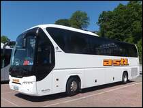 Neoplan Tourliner von Astl aus Deutschland im Stadthafen Sassnitz am 25.05.2014