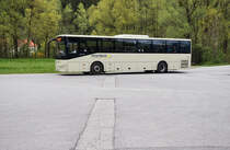 Temsa Tourmalin von POSTBUS unterwegs als SEV-Kurs 14223 (Greifenburg-Weißensee Bahnhof - Lienz Bahnhof), am 15.4.2016 nach einer Wende bei der Haltestelle Oberdrauburg Bahnhof.
