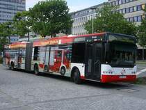 Neopla,Bogestra Wagen 0163,mit Werbung der Feuerwehr Bochum,
als CE31 nach Hattingen in Pausenstellung.(09.08.2008)