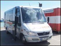 Mercedes Sprinter von John Reisen aus Deutschland im Stadthafen Sassnitz am 29.05.2014