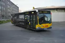 Am 31.10.2015 fährt B-V 1469 auf der Linie 249 nach Grunewald. Aufgenommen wurde ein Mercedes Benz Citaro / Berlin Zoologischer Garten (Hertzallee).
