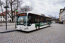 Mercedes-Benz O 530 I (Nr. 126) der SÜC, unterwegs als Linie 5 (Veste - Beiersdorf), am 21.3.2016 bei der Haltestelle Theaterplatz.