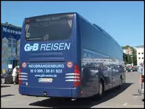 Mercedes Travego von GFB-Reisen aus Deutschland im Stadthafen Sassnitz am 29.05.2014