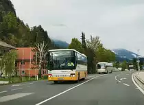 SETRA S 315 HF und ein Temsa Safari von POSTBUS unterwegs als SEV-Kurs 14241 (Greifenburg-Weißensee Bahnhof - Lienz Bahnhof), am 28.4.2016 in Oberdrauburg.