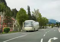 Temsa Safari von POSTBUS unterwegs als SEV-Kurs 14241 (Greifenburg-Weißensee Bahnhof - Lienz Bahnhof), am 28.4.2016 in Oberdrauburg.