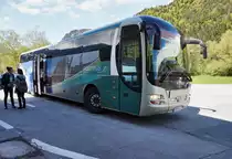MAN Lion's Regio  Goldeck  von POSTBUS, unterwegs als SEV-Kurs 14244 (Lienz Bahnhof - Greifenburg-Weißensee Bahnhof), am 29.4.2016 bei der Haltestelle Oberdrauburg Bahnhof.