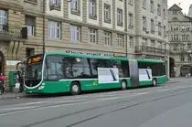 Mercedes Citaro 7007, auf der Linie 34, bedient die Haltestelle an der Schifflände. Die Aufnahme stammt vom 25.04.2016.
