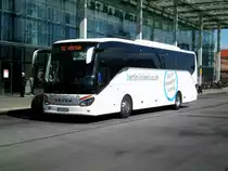 Setra S 515 der Firma BerlinLinienBus am Ostbahnhof Berlin.(22.4.2016)
