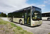 MAN Lion's City von POSTBUS, am 5.5.2016, geparkt beim Bahnhof Maria Elend im Rosental.