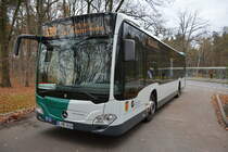 Am 13.11.2015 fährt B-MB 3416  920  auf der Linie 699. Aufgenommen wurde ein Mercedes Benz Citaro der 2. Generation / Potsdam, Bahnhof Rehbrücke.
