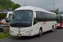 . VS 1235, Irizar i4 von Voyages Simon aus Diekirch, aufgenommen am 10.05.2016 in Ettelbr�ck.