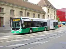BVB - Mercedes Citaro Nr.7054  BS 99354 unterwegs auf der Linie 50 bei den Bushaltestellen vor dem Bahnhof in Basel SBB am 09.05.2016