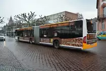 Am 04.12.2015 fährt MZ-SW 901 auf der Linie 56 durch die Innenstadt von Mainz. Aufgenommen wurde ein Mercedes Benz Citaro G der 2. Generation.
