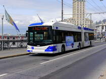 TL - Trolleybus Nr.862 unterwegs auf der Linie 4 in der Stadt Lausanne am 10.05.2016