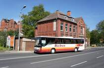Setra S 415 UL vom Omnibusbetrieb Gerd Büchner, aufgenommen im Mai 2016 am Zentralen Omnibusbahnhof in Gotha.