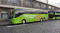 Volvo 9700 am 21.11.2015 vor dem Hauptbahnhof in Dresden