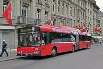 Volvo Bus 816, auf der Linie 10, beim Bubenbergplatz. Die Aufnahme stammt vom 09.05.2016.