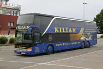 Setra 431 DT von Kilian Reisen stand am Morgen des 27.05.2016 in Warnem�nde.