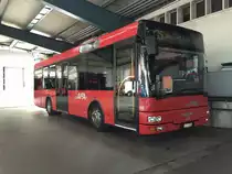 Midi MAN in der Post Adelboden, am 28.5.2016.