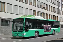 Mercedes Citaro 080, auf der Linie 33, fährt zur Haltestelle an der Schifflände. Die Aufnahme stammt vom 20.05.2016.