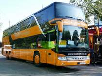 Setra 431-DT Allgäu Airport Express am 28.5.2016 bei der Carstation Sihlquai.