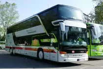 Der durch die SBB und DB betriebene IC Bus, bei der Carstation Sihlquai, am 28.5.2016.