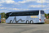 Setra S 416 HDH von AVG Reisen am 10.09.2015 in Landau/Pfalz