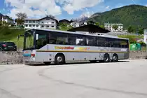 SETRA S 317 UL von DolomitiBus, am 21.5.2016 nahe der Haltestelle Calalzo FS.
