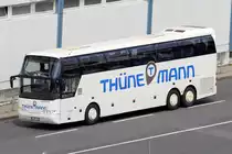 Neoplan Reisebus gesehen in Düsseldorf am Flughafen 28.5.2016