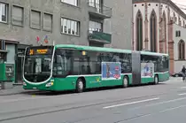 Mercedes Citaro 7008, auf der Linie 34, bedient die Haltestelle Universitätsspital. Die Aufnahme stammt vom 24.05.2016.