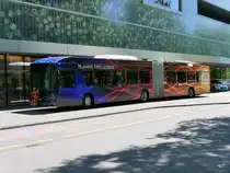VBL - Trolleybus Nr.217 vor dem Verkehrshaus in der Stadt Luzern am 21.05.2016