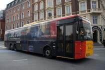 Bus Dänemark / Region Seeland / Region Sjælland: Volvo B12BLE-61 / Vest Center - Wagen 1667 von Trafikselskabet Movia, aufgenommen im Mai 2016 in der Innenstadt von Kopenhagen.