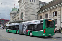 Mercedes Citaro 7053, auf der Linie 50 wartet an der Endstation beim Bahnhof SBB. Die Aufnahme stammt vom 05.06.2016.