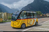 Ein Navya Arma Shuttle im Dienste von Postauto wird in Biasca an der Eröffnungsfeier des Gotthard Basistunnels der Öffentlichkeit präsentiert. Das autonom fahrende Zweirichtungsfahrzeug soll ab Juli 2016 in Sion den Betrieb aufnehmen. Die Zulassung des BAV steht allerdings noch aus.<br>
<a href= http://navya.tech/?lang=de >http://navya.tech/?lang=de</a><br>
<a href= https://www.postauto.ch/de/news/schweizer-premiere-mit-autonomen-shuttles >https://www.postauto.ch/de/news/schweizer-premiere-mit-autonomen-shuttles</a>
