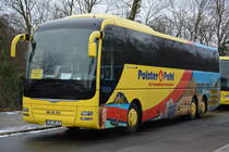 Zur  Grünen Woche 2016  ist DZ-ME 31 zu Besuch in Berlin. Aufgenommen wurde ein MAN Lion's Coach (Polster&Pohl) / 16.01.2016 / Berlin, Jesse-Owens-Allee.
