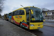 Zur  Grünen Woche 2016  ist L-PP 1190 zu Besuch in Berlin. Aufgenommen wurde ein Mercedes Benz Travego (Polster&Pohl) / 16.01.2016 / Berlin, Jesse-Owens-Allee.
