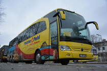 Zur  Grünen Woche 2016  ist L-PP 1190 zu Besuch in Berlin. Aufgenommen wurde ein Mercedes Benz Travego (Polster&Pohl) / 16.01.2016 / Berlin, Jesse-Owens-Allee.
