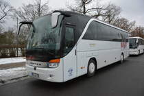 Zur  Grünen Woche 2016  ist ROW-HD 415 zu Besuch in Berlin. Aufgenommen wurde ein Setra S 415 HD / 16.01.2016 / Berlin, Olympischer Platz.
