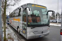 Zur  Grünen Woche 2016  ist HEI-S 444 zu Besuch in Berlin. Aufgenommen wurde ein Mercedes Benz Travego / 16.01.2016 / Berlin, Olympischer Platz.
