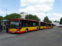 Zwei HSB Mercedes Benz Citaro 1 G am 20.06.16 in Hanau