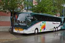 . Mercedes Benz Tourismo, aufgenommen am Bahnhof in Friedrichshafen.  19.06.2016 