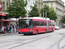 Bern Mobil - NAW Trolleybus Nr.13 unterwegs auf der Linie 12 in der Stadt Bern am 21.06.2016