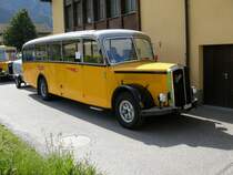 Alter Saurerbus am 24.5.08(anlsslich des Bahnhofsfest Chur)in Untervaz.