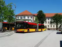 HSB Solaris Urbino 18 Wagen 81 am 23.06.16 in Hanau Freiheitsplatz