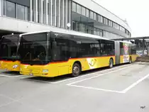 Postauto - MAN Lion`s City BE 656302 am warten auf den Nächsten Einsatz bei den Postautohaltestellen auf dem Dach des Bahnhofs Bern am 21.06.2016